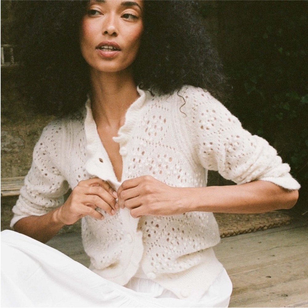 Doen Claudie Cardigan in Ivory